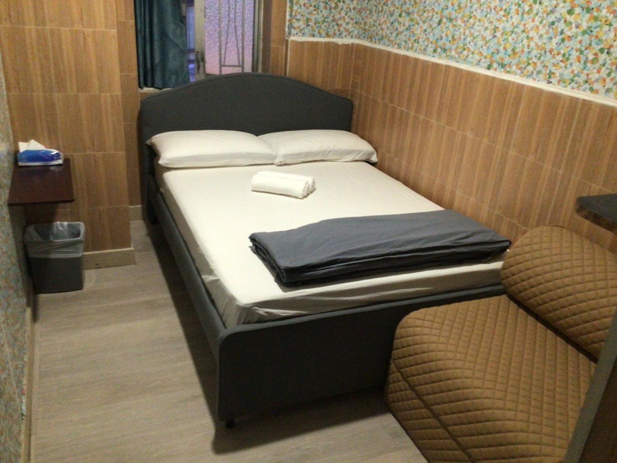 Ajit Guest House Гонконг Экстерьер фото
